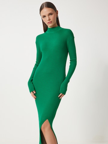 Happiness İstanbul Strickkleid in Grün