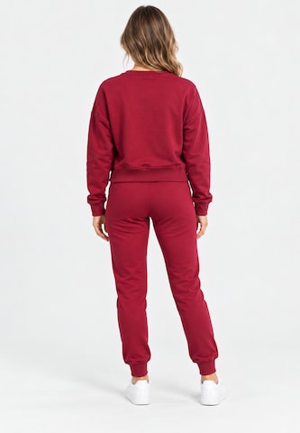 Elara Set in Red