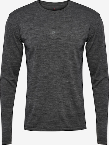 T-Shirt fonctionnel Newline en noir : devant