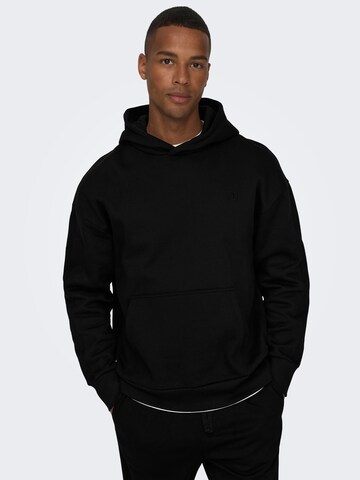 Only & Sons Slimfit Sweatshirt 'Dan' i svart