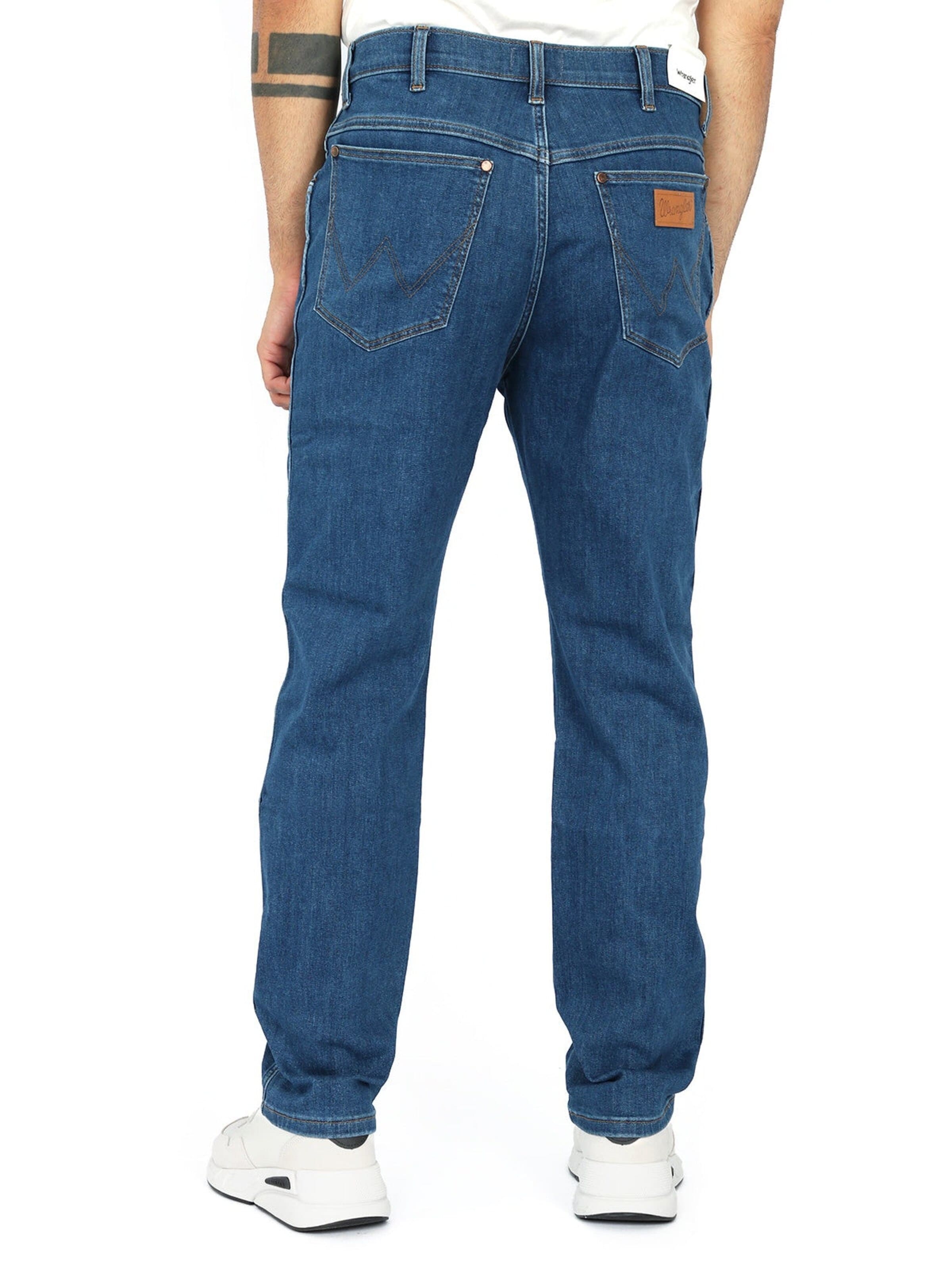 WRANGLER Tapered Jeans 'RIVER Light & Soft Denim'‌‌‌‌‌‌‌‌‌ in Blau