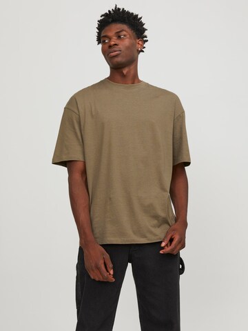 JACK & JONES T-shirt 'BRADLEY' i brun: framsida