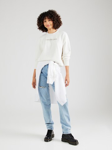 Calvin Klein Jeans Sweatshirt in Weiß