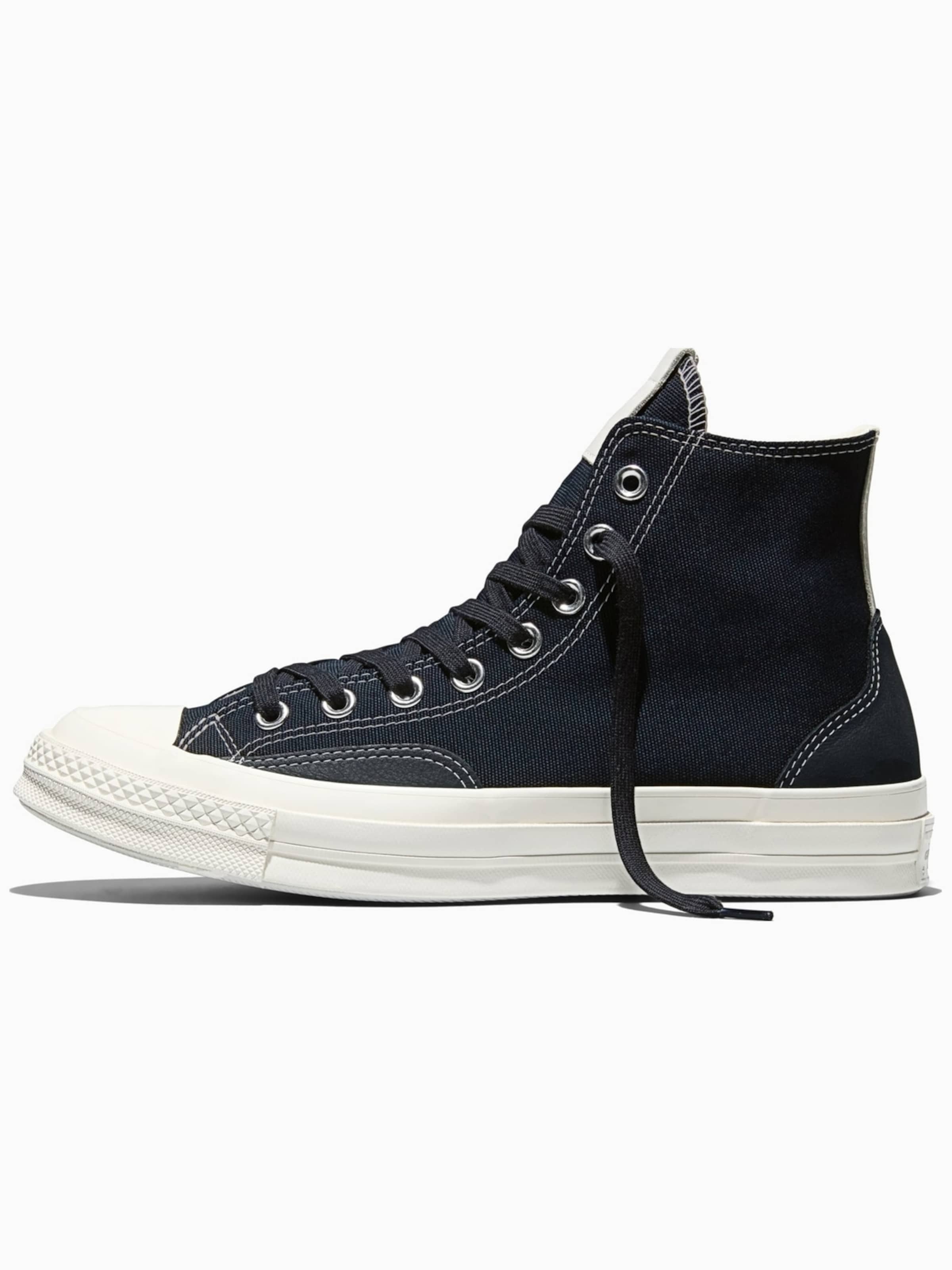 Baskets hautes 'Chuck 70' CONVERSE en noir : devant