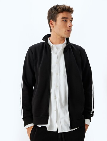 Koton Sweatjacke in Schwarz: Vorderseite