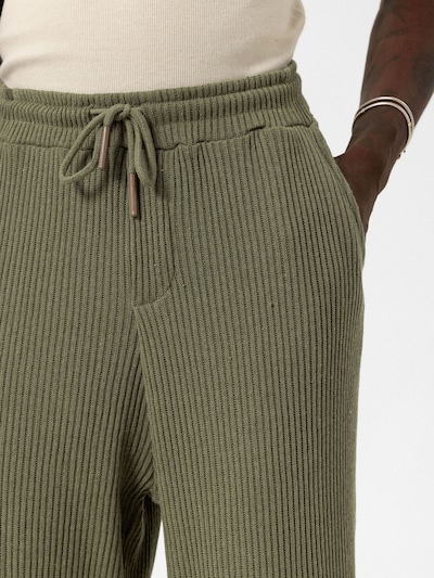 VAMOS CLO Trousers in Khaki, Item view