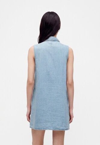 Rochie de la GAP pe albastru