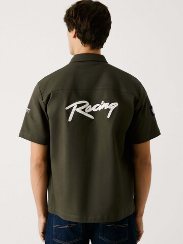 Red Bull Racing x Pepe Jeans Comfort fit Button Up Shirt 'PITLANE' in Green