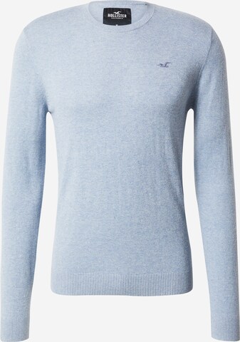 HOLLISTER Sweater in Blue: front