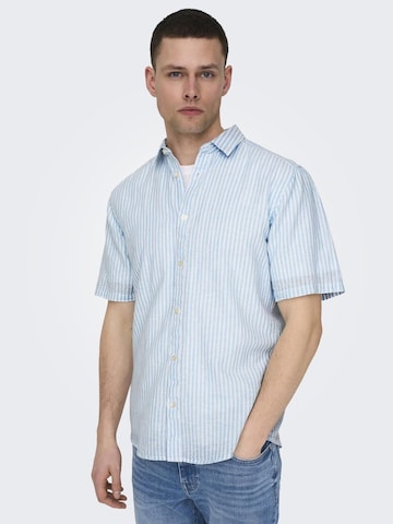 Coupe slim Chemise Only & Sons en bleu : devant