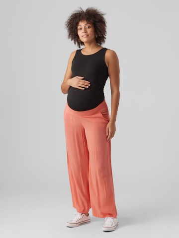 Vero Moda Maternity Μπλουζάκι 'JADE MILLA' σε μαύρο