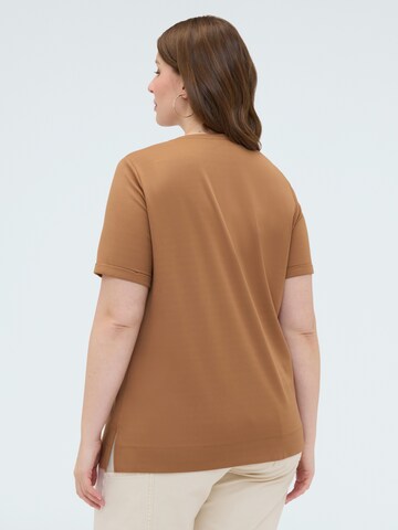 T-shirt Fiorella Rubino en marron