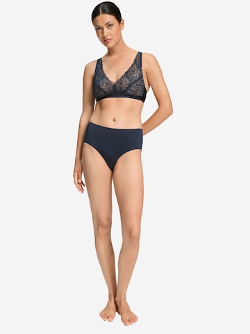 Slip ' Azelia ' Hanro en bleu