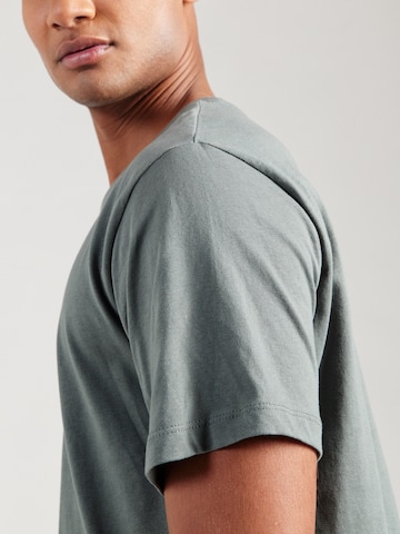 ABOUT YOU - Camiseta 'Peter' en azul