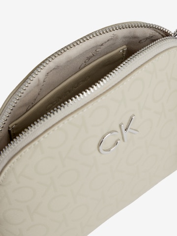 Calvin Klein Schoudertas in Beige