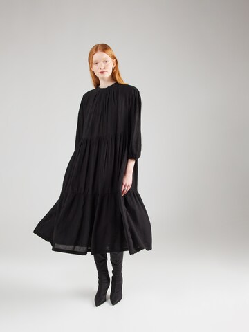 QS Sukienka w kolorze czarny: przód