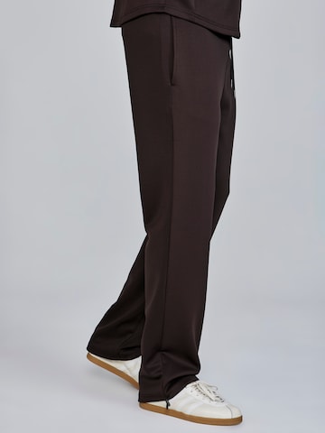 SikSilk Regular Broek in Bruin
