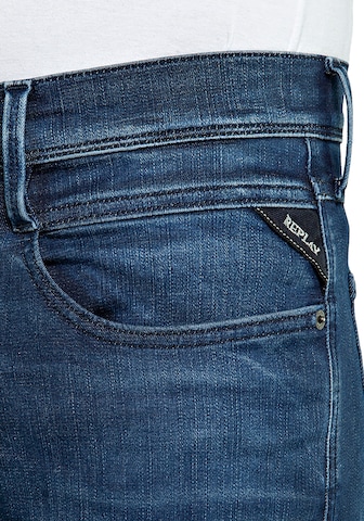 REPLAY Slimfit Jeans 'Anbass' in Blauw