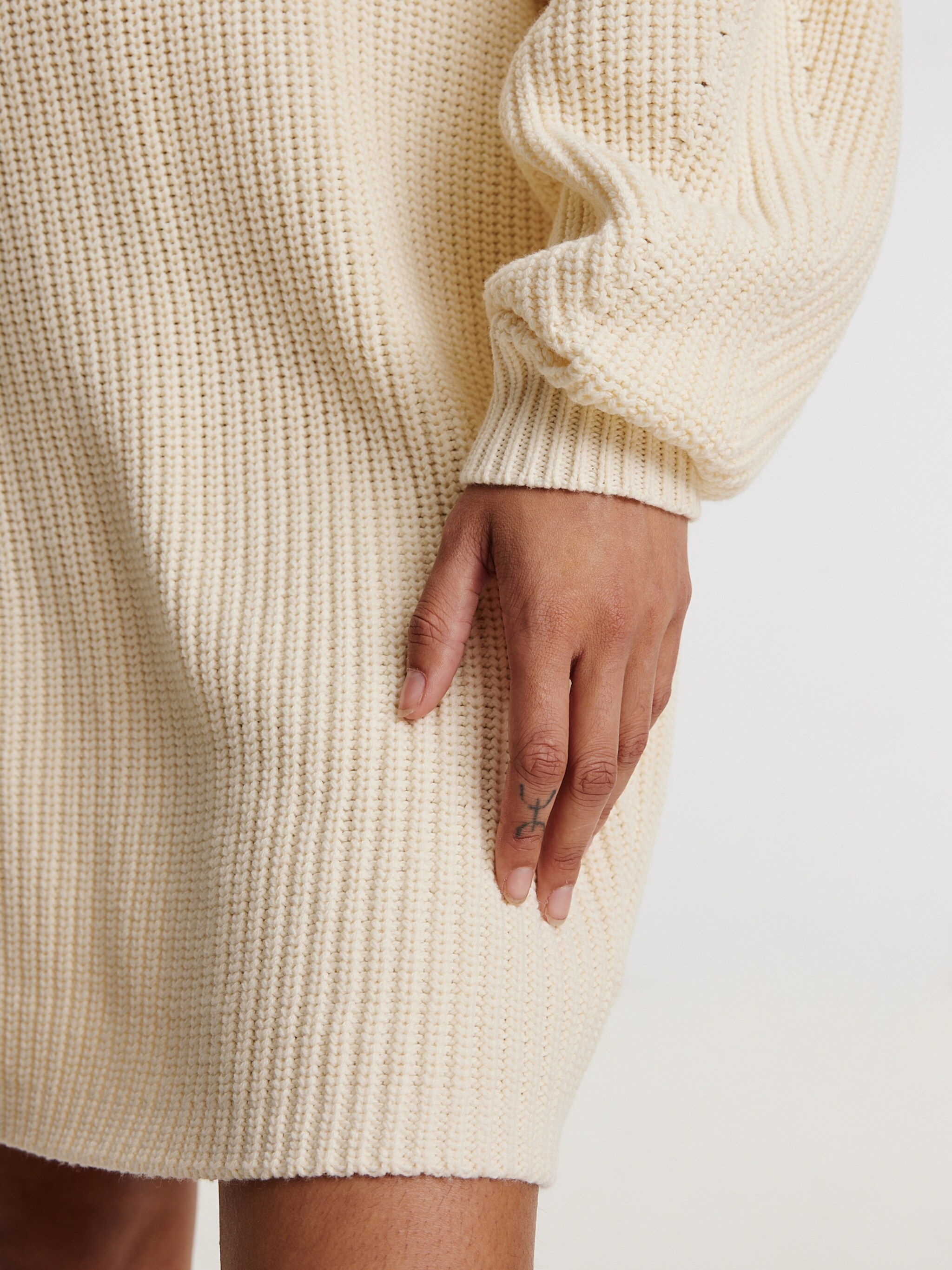 EDITED Producten Jurk 'Xena' Beige