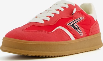 Sneaker bassa di Bershka in rosso: frontale