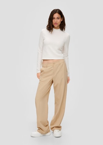 QS Wide Leg Bügelfaltenhose in Beige