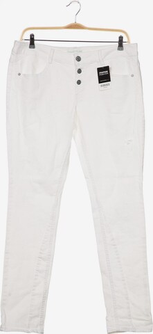 s.Oliver Jeans in 34 in White: front