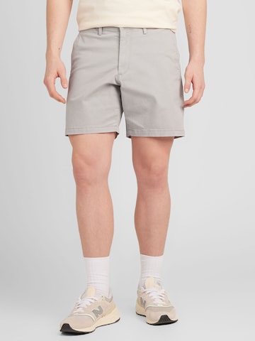 GAP Regular Shorts 'ESSENTIAL' in Grau: predná strana