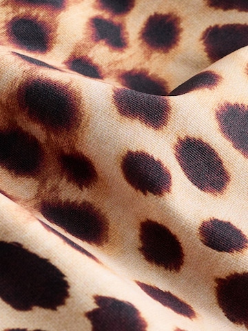 Next Kopalke za oblikovanje postave | rjava barva