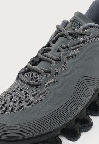 Nike Sportswear Nízke tenisky 'AIR LIQUID MAX' - Sivá