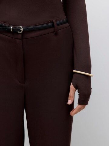 VERO MODA - Acampanado Pantalón 'AWUPAMA' en marrón