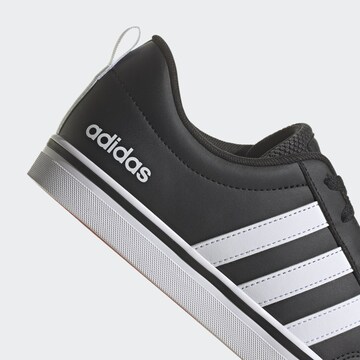 Baskets basses ' VS Pace 2.0' ADIDAS SPORTSWEAR en noir