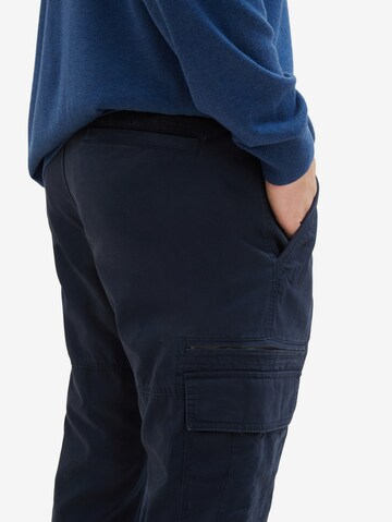 TOM TAILOR Men + Regular Cargohose in Blau