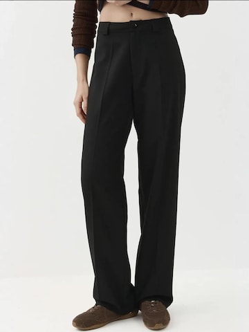 Hiccup - Perna larga Calças com vincos em preto: frente