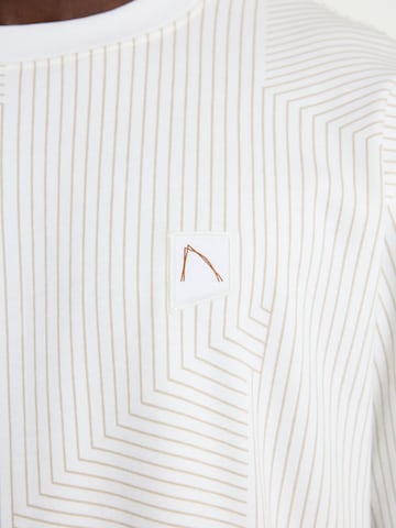 CHASIN' Shirt 'Miro' in Beige