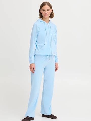 b.young Sweatsuit in Blue: front