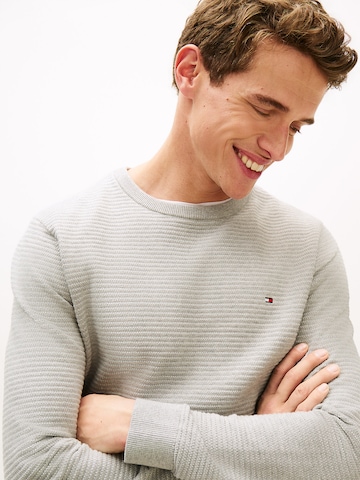 TOMMY HILFIGER Pullover in Grau