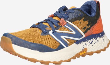 Chaussure de course 'Hierro V6' new balance en bleu : devant