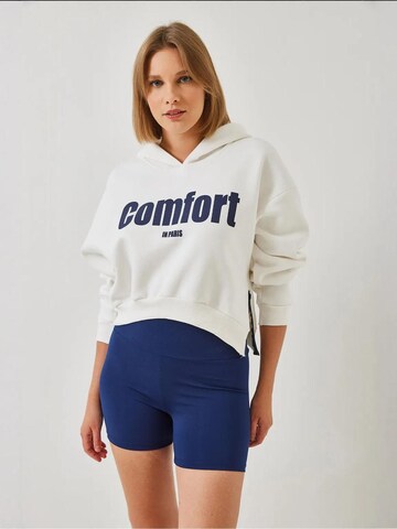 Bianco Lucci Sweatshirt 'Sweatshirts' in White