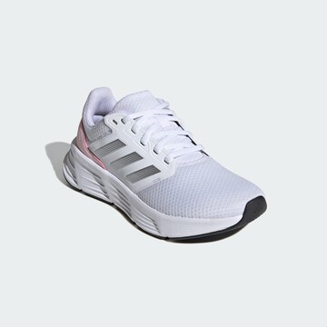 Scarpa da corsa 'Galaxy 6' di ADIDAS PERFORMANCE in bianco