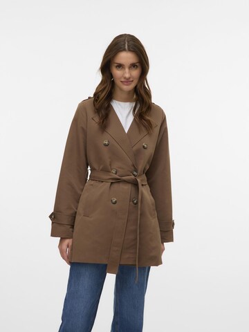 VERO MODA Overgangsfrakke 'Chloe' i brun: forside