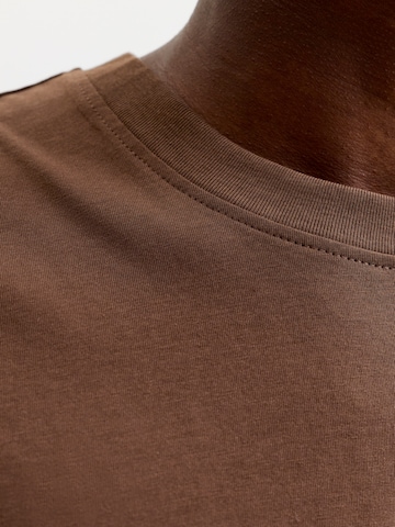 JACK & JONES Μπλουζάκι σε καφέ