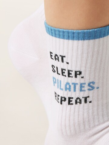 CALZEDONIA Socks 'Wellness' in White