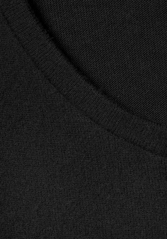 LASCANA Sweater in Black