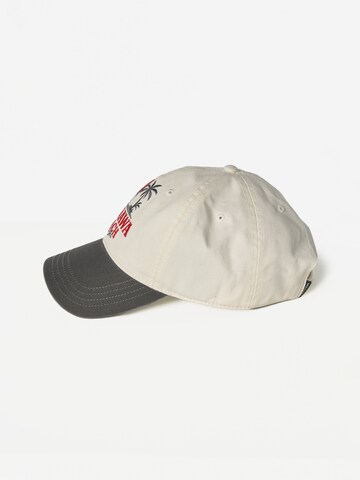 KOROSHI - Gorra en blanco