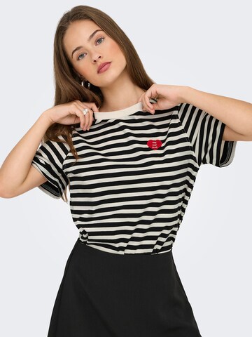 Tricou de la ONLY pe negru