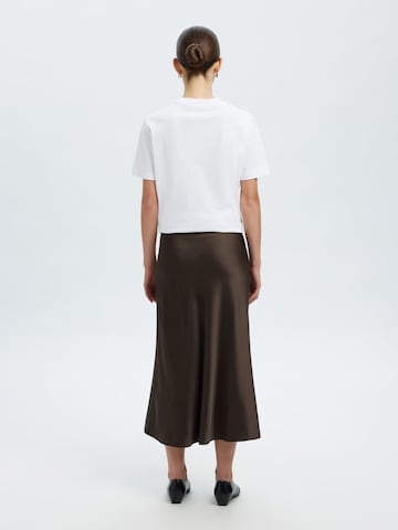 SELECTED Rok in Bruin