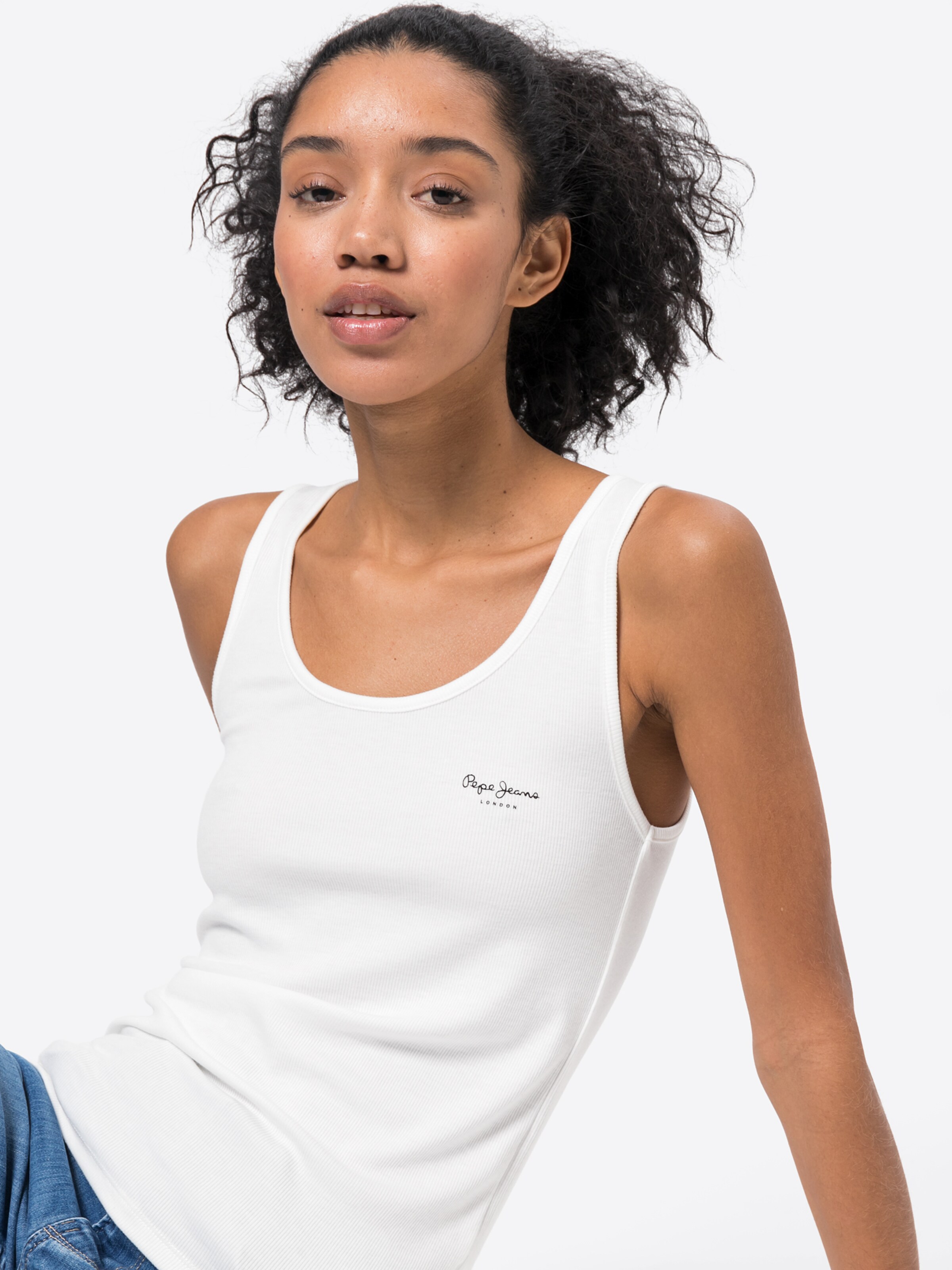 Pepe Jeans Top 'DUNI' in White | ABOUT YOU