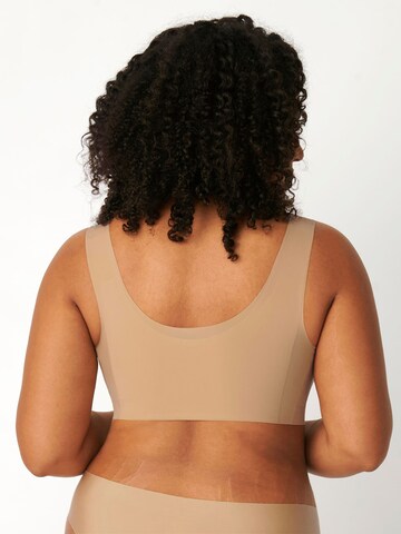 SLOGGI T-Shirt Bralette ' ZERO Feel ' in Gelb