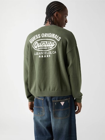 GUESS Sweater in Green: front