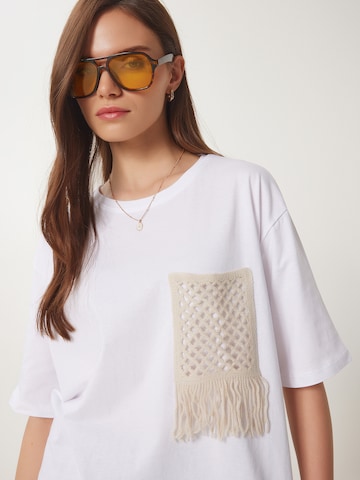 Happiness İstanbul Tričko - Biela